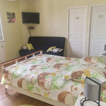 Le Logis Du Marais Bed & Breakfast Les Magnils-Reigniers Luaran gambar