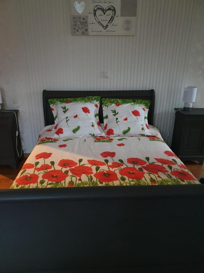 Le Logis Du Marais Bed & Breakfast Les Magnils-Reigniers Luaran gambar